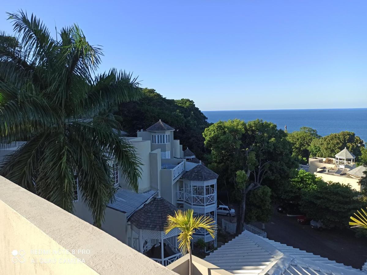 אוצ'ו ריוס Columbus Heights Apt 26 F מראה חיצוני תמונה
