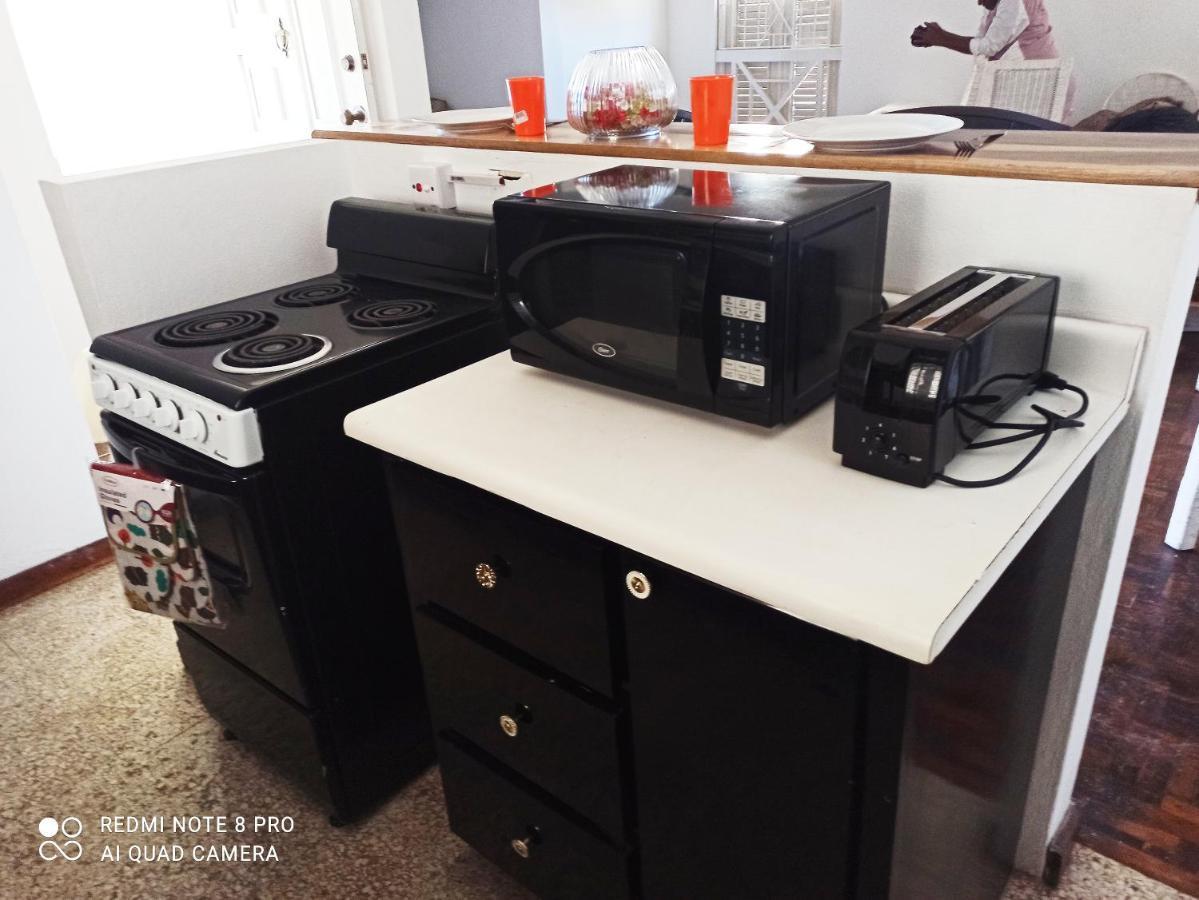 אוצ'ו ריוס Columbus Heights Apt 26 F מראה חיצוני תמונה