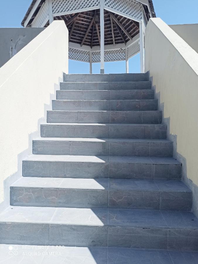 אוצ'ו ריוס Columbus Heights Apt 26 F מראה חיצוני תמונה